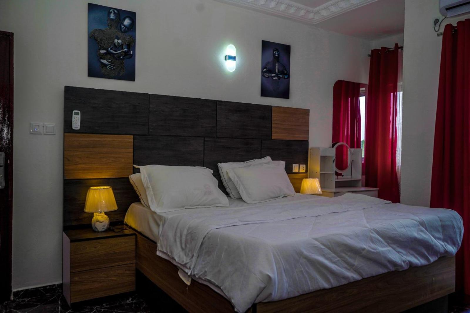 Prince Home Douala Eksteriør billede